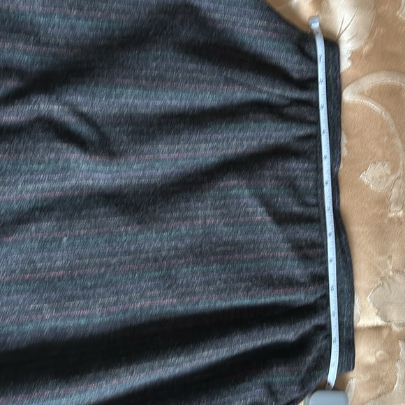 Wool tailor made grey with coloured spin stripe suit. - Picture 8 of 9